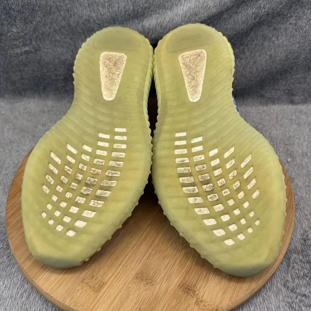 Adidas Yeezy Boost 350 V2 Shoes Mens Size 11 Multicolor Knit Sneakers GY3757